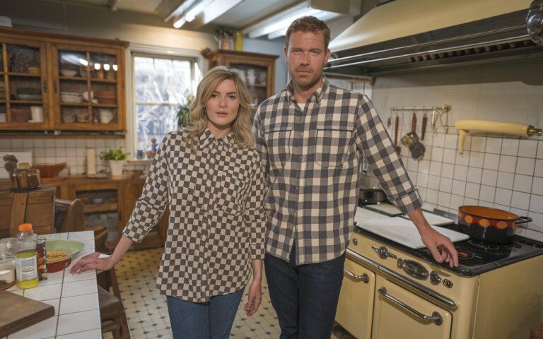 Checwifeswap: A Deep Dive into a Controversial Social Phenomenon